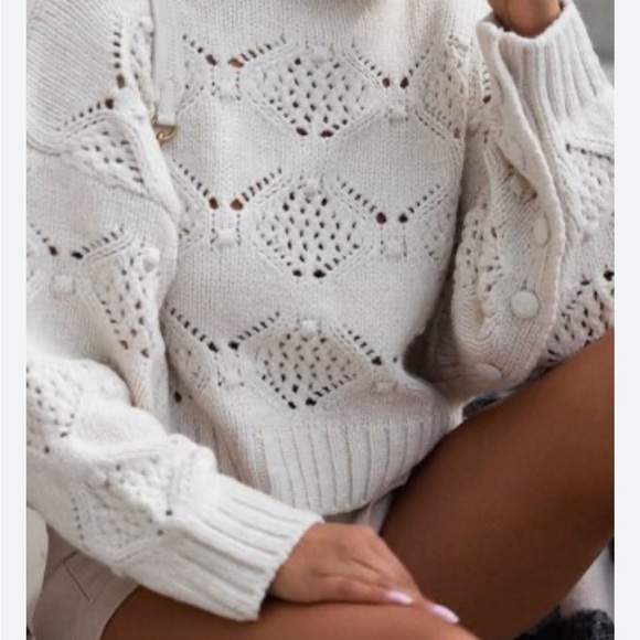 Zara NWT Cozy White Turtleneck Sweater with Side and Arm Buttons - Picture 6 of 16